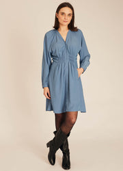 PUCKER SILKY DRESS BLUE