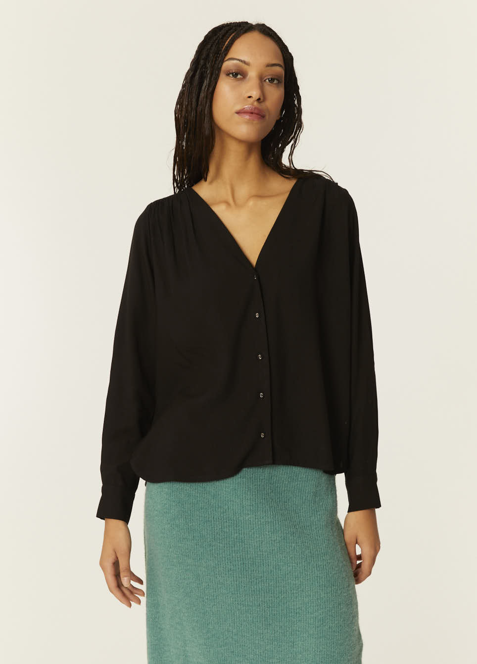 BLUSA ECOVERO NEGRO