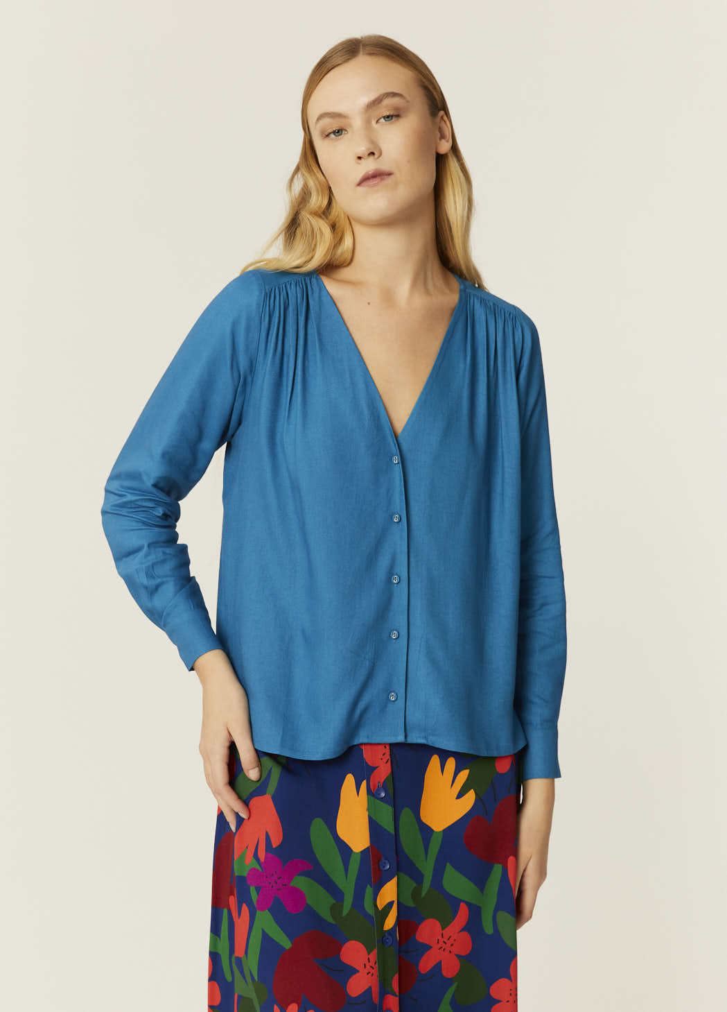 BLUSA ECOVERO AZUL