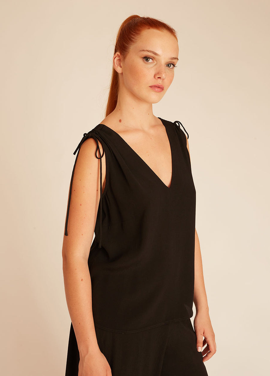 VISCOSE TOP  BLACK